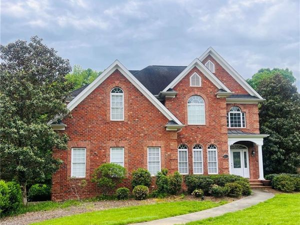 2140 Rossmore Road , Clemmons, NC 27012