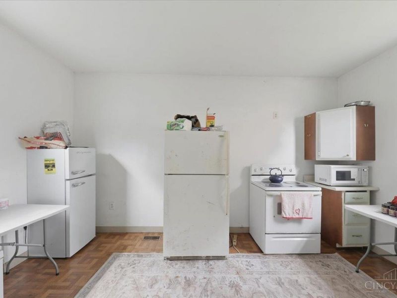 677 State Avenue, Cincinnati, OH 45204 Photo 12