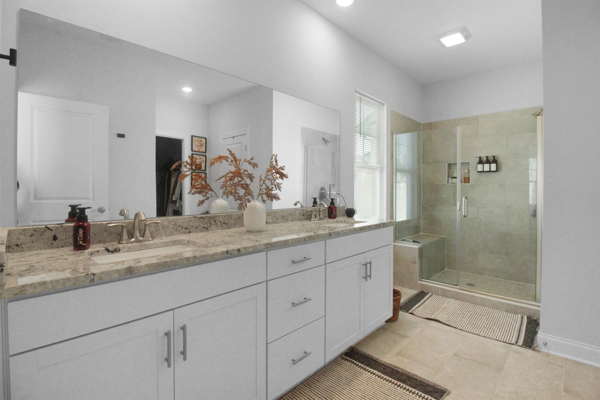 1059 Graybill Lane  Photo 13