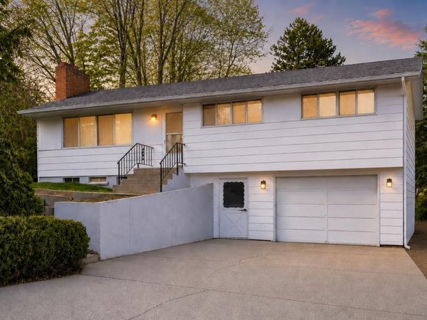 220 NW Timothy Street, Pullman, WA 99163