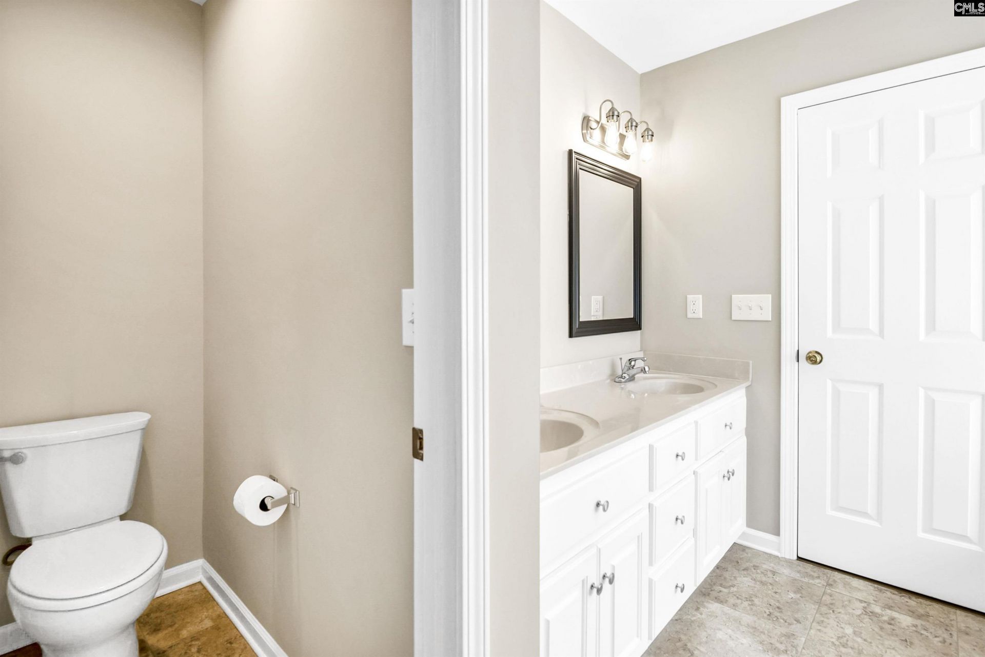 14 Crockett Drive  Photo 32