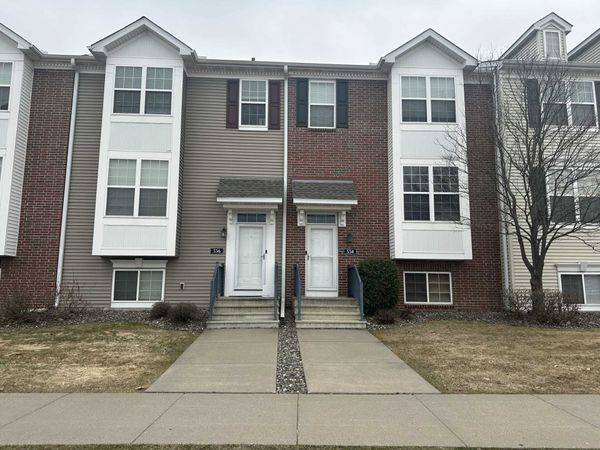 554 Huset Parkway NE, Columbia Heights, MN 55421