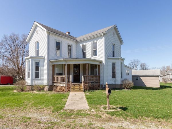 820 Hustedt Street , Seymour, IN 47274