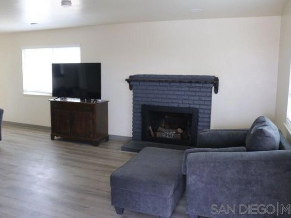 7021 Madrone Ave, San Diego, CA 92114