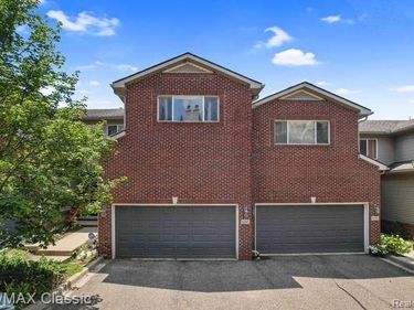 42447 CORLINA Drive , Northville, MI 48167