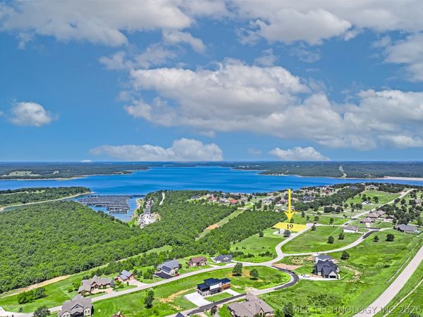 19 Catalina Boulevard , Sperry, OK 74073