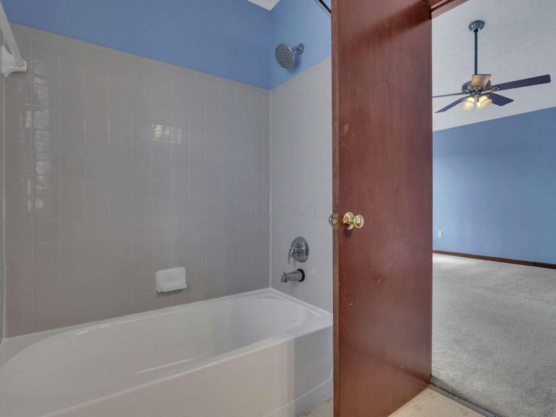 8483 Arlen Drive , Blacklick, OH 43004 Photo 25