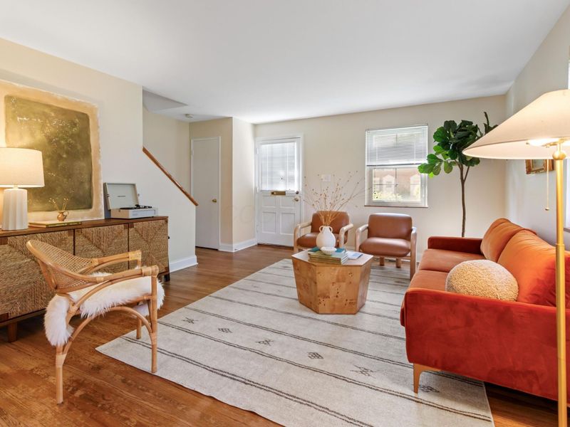 1845 Northwest Court , Unit D, Columbus, OH 43212 Photo 9