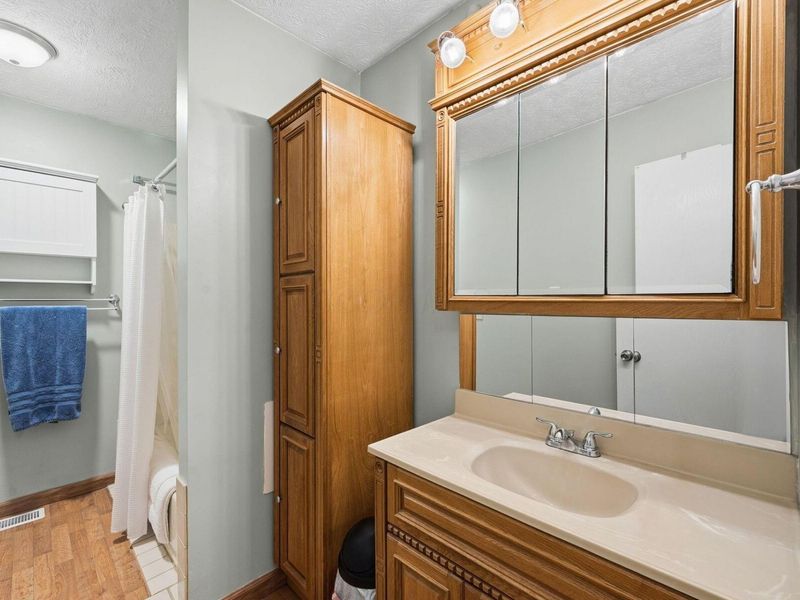 5712 Rachel Court , Hilliard, OH 43026 Photo 10