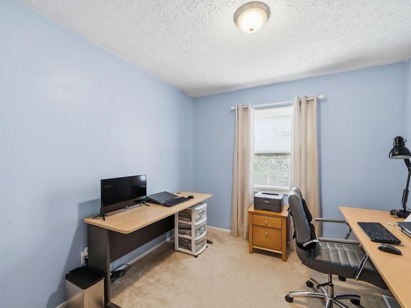 5712 Rachel Court , Hilliard, OH 43026 Photo 12