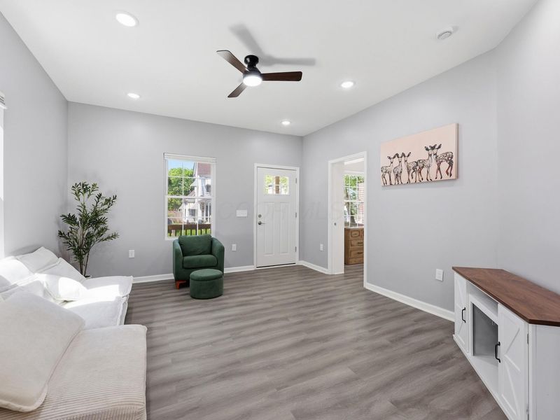 34 N Wayne Avenue, Columbus, OH 43204 Photo 6