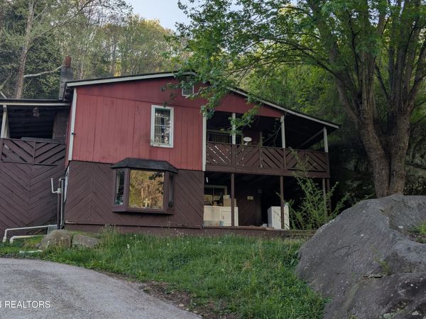 103 hwy 3448 , Stoney Fork, KY 40988