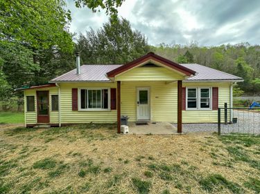 11328 KY-11 , Woollum, KY 40906
