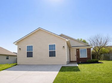 1010 Cedar Ridge Court, Lawrenceburg, KY 40342