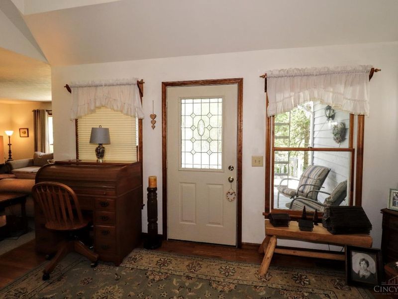 6915 Stillwell Beckett Road, Oxford Twp, OH 45056 Photo 14