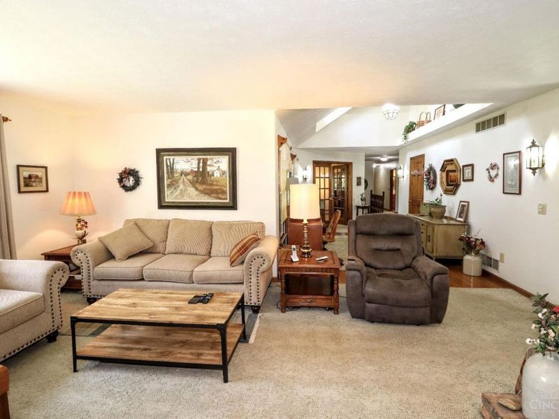 6915 Stillwell Beckett Road, Oxford Twp, OH 45056 Photo 17