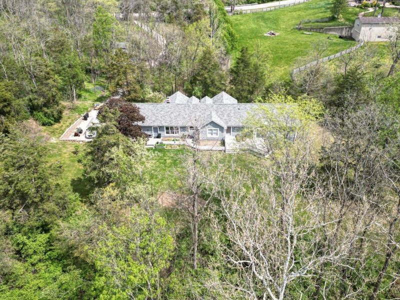 6915 Stillwell Beckett Road, Oxford Twp, OH 45056 Photo 4