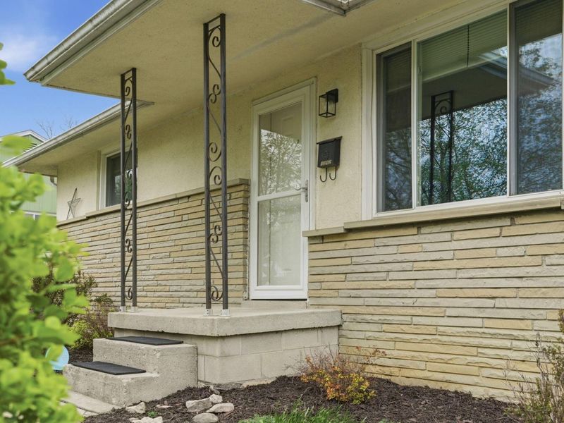 1352 Northridge Road , Columbus, OH 43224 Photo 2