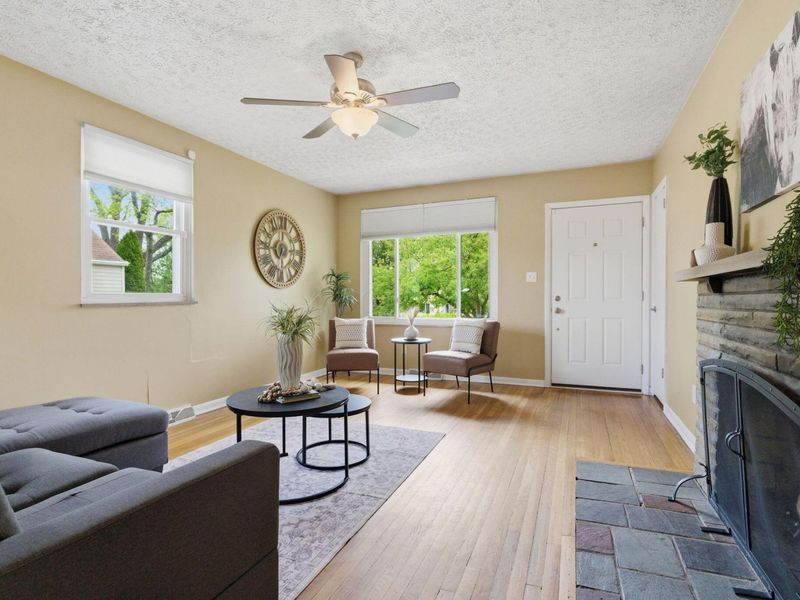 1352 Northridge Road , Columbus, OH 43224 Photo 5