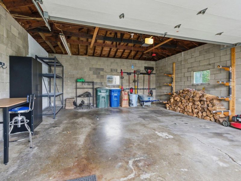 1352 Northridge Road , Columbus, OH 43224 Photo 54