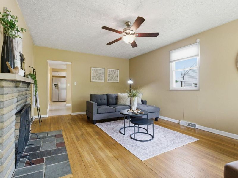 1352 Northridge Road , Columbus, OH 43224 Photo 6