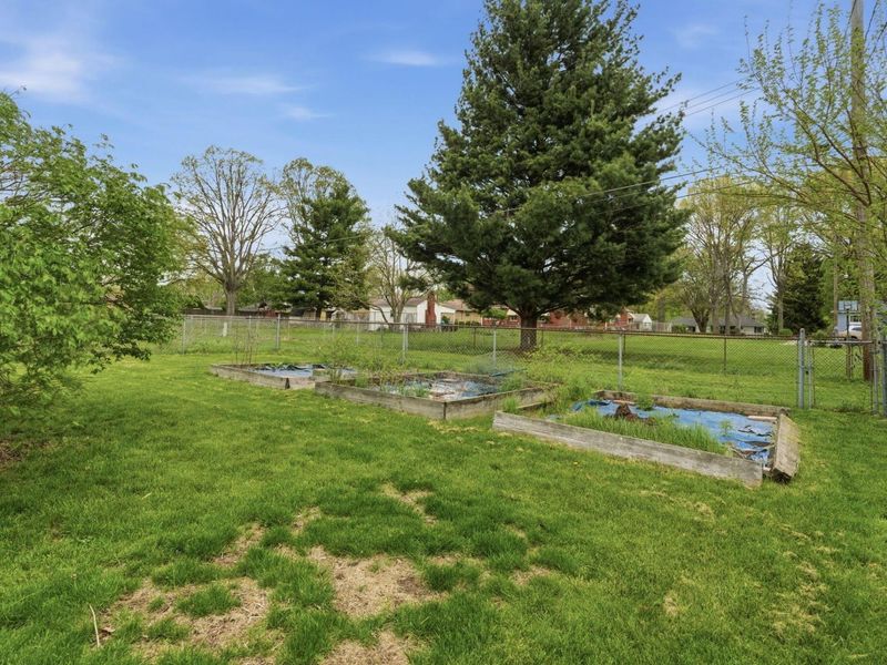 1352 Northridge Road , Columbus, OH 43224 Photo 65