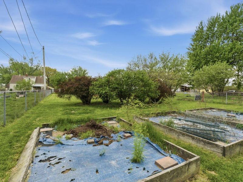 1352 Northridge Road , Columbus, OH 43224 Photo 66