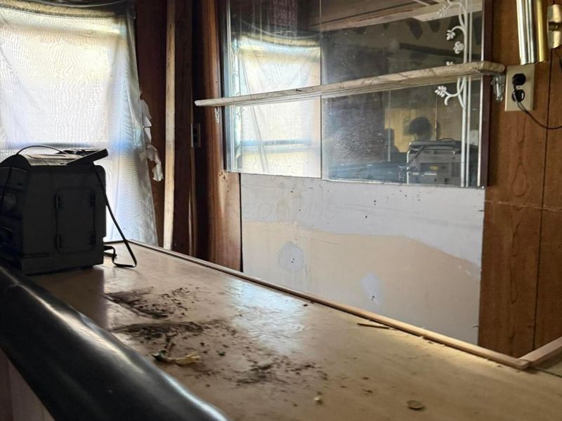 1088 Oak Street , Columbus, OH 43205 Photo 2