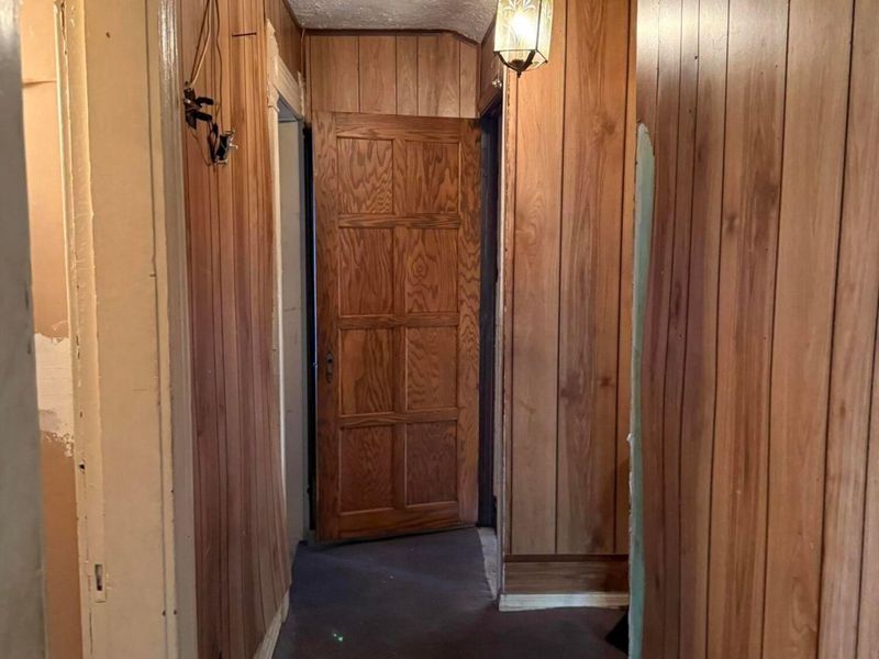 1088 Oak Street , Columbus, OH 43205 Photo 3