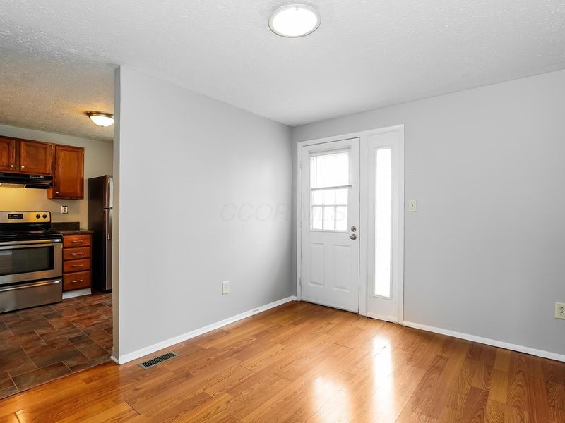 3850 Julia Court , Columbus, OH 43230 Photo 5