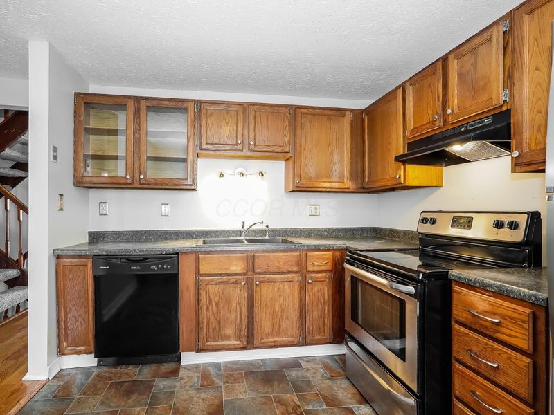 3850 Julia Court , Columbus, OH 43230 Photo 6