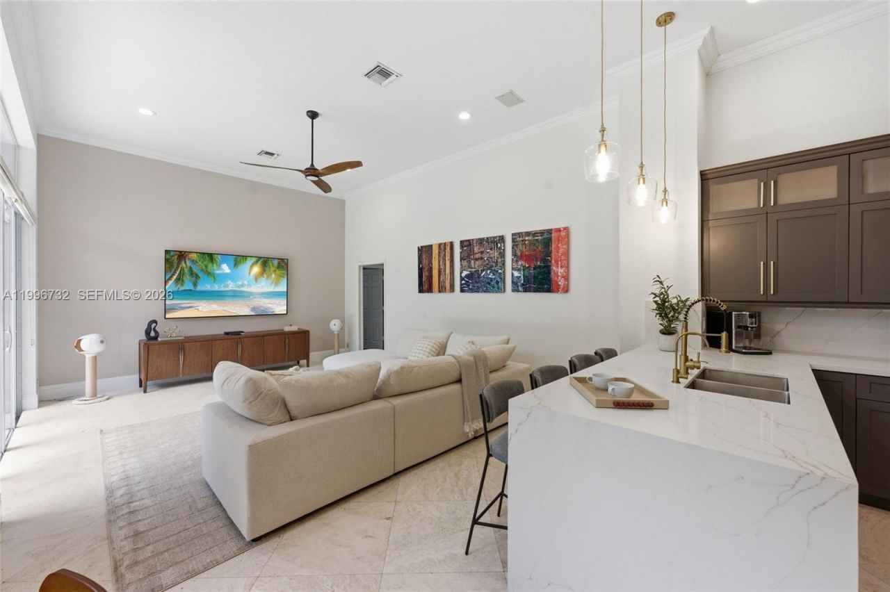 1783 Victoria Pointe Cir , Weston, FL 33327 Photo