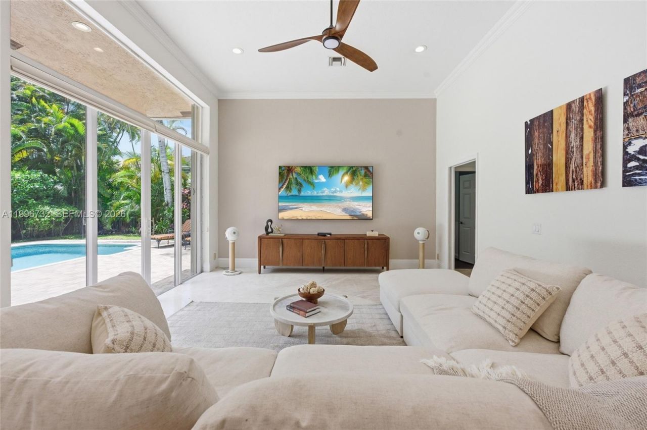 1783 Victoria Pointe Cir , Weston, FL 33327 Photo