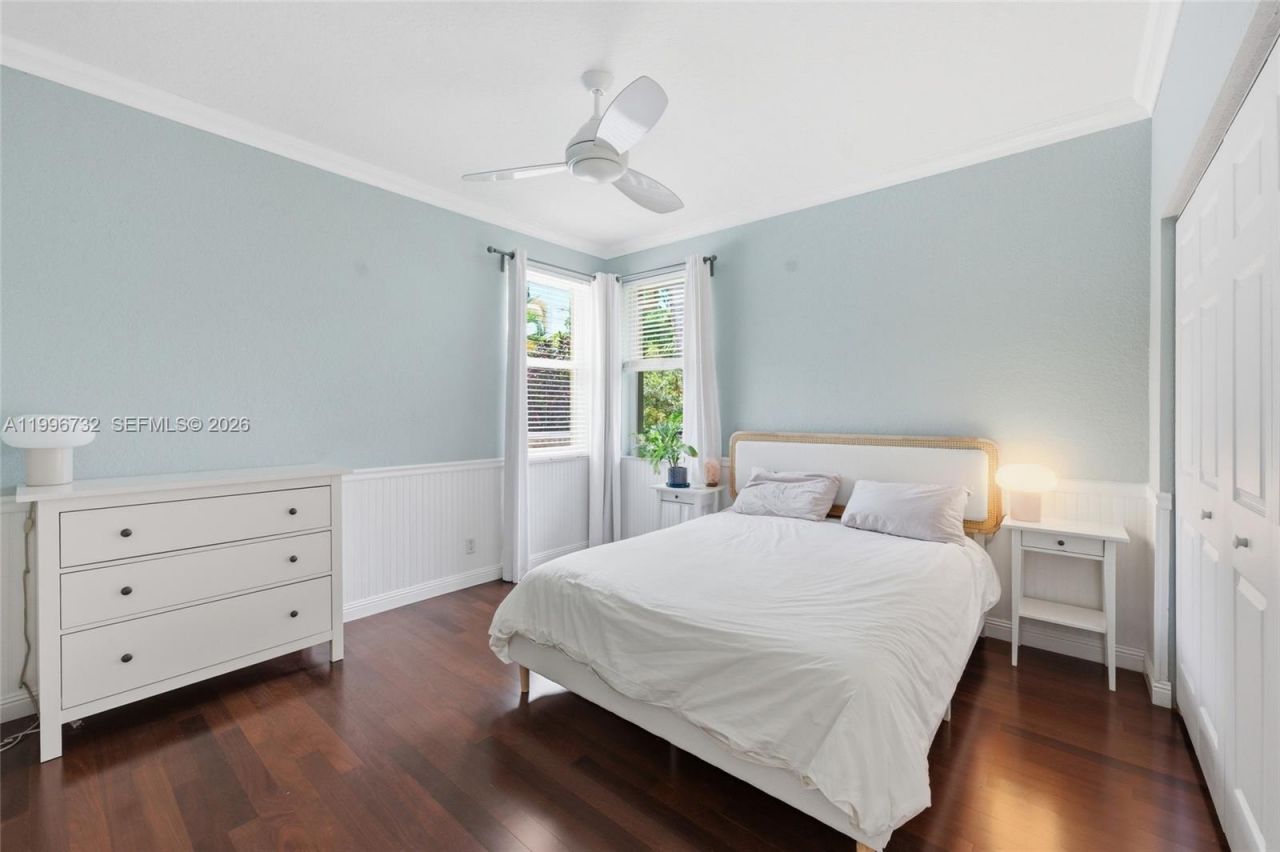 1783 Victoria Pointe Cir , Weston, FL 33327 Photo