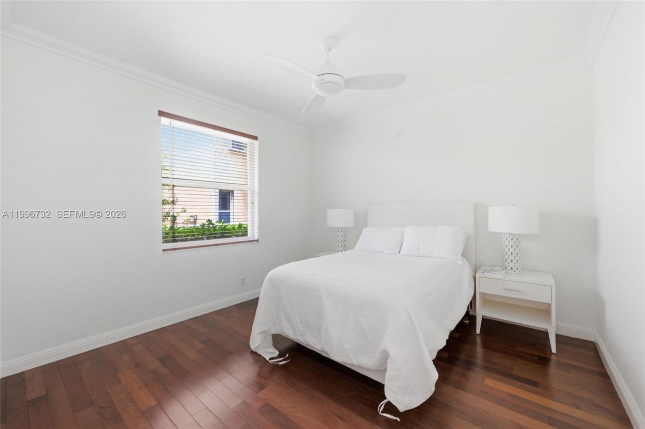 1783 Victoria Pointe Cir , Weston, FL 33327 Photo