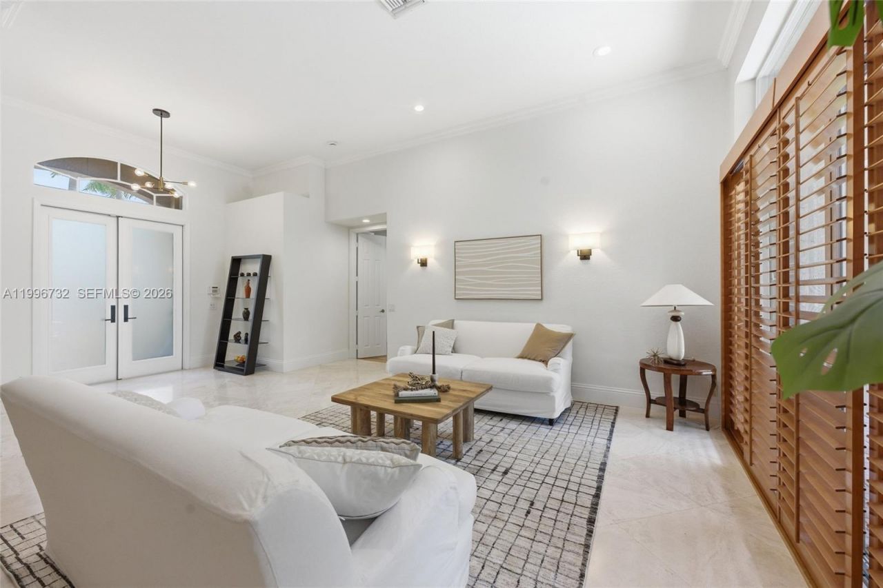 1783 Victoria Pointe Cir , Weston, FL 33327 Photo