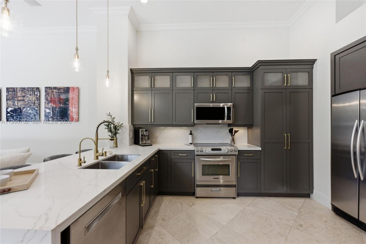 1783 Victoria Pointe Cir , Weston, FL 33327 Photo