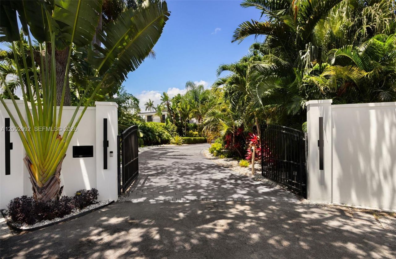 2300 Aqua Vista Blvd, Fort Lauderdale, FL 33301 Photo