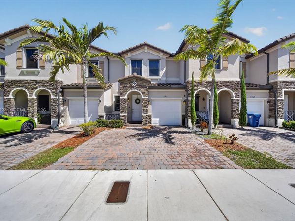 11469 SW 252nd Ter , Homestead, FL 33032