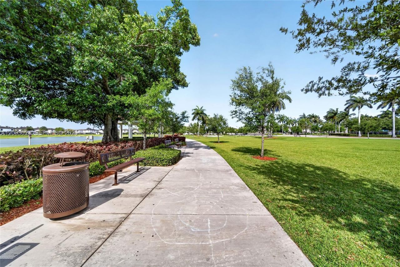11469 SW 252nd Ter, Homestead, FL 33032 Photo