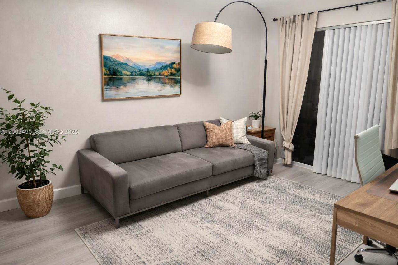 201 NW 7th St , Unit 103, Miami, FL 33136 Photo