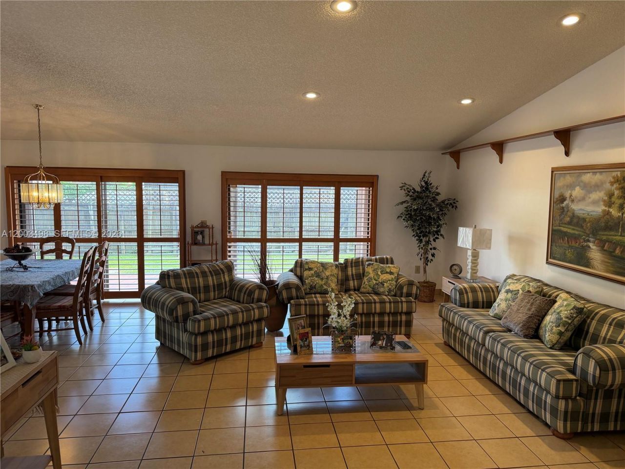 6010 NW 201st Ln , Hialeah, FL 33015 Photo