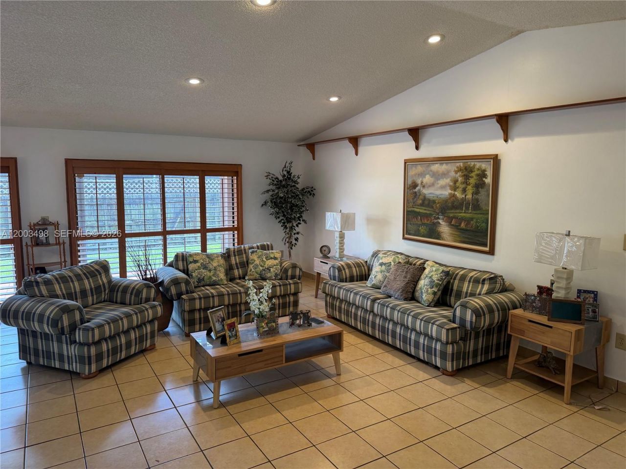 6010 NW 201st Ln , Hialeah, FL 33015 Photo