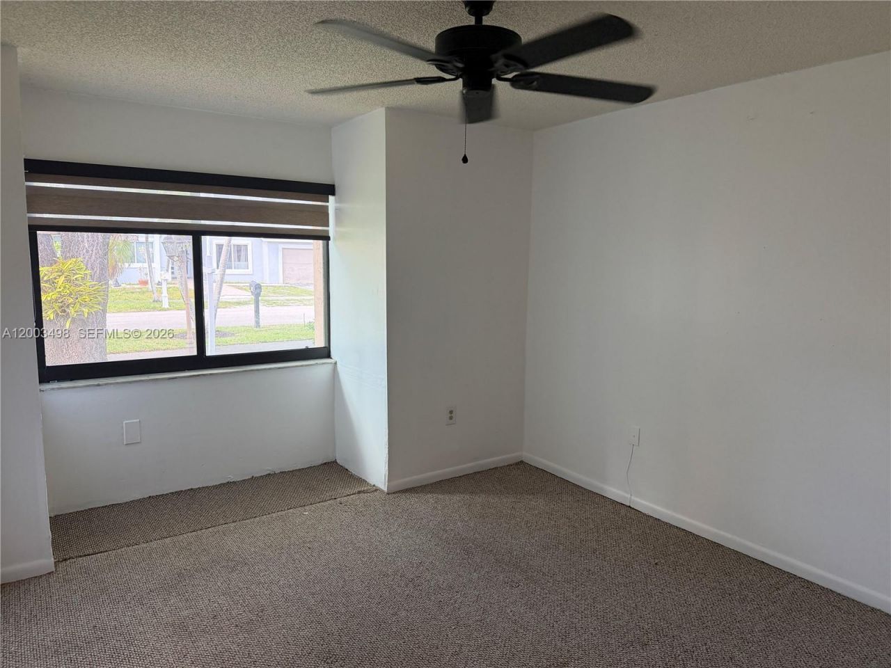 6010 NW 201st Ln , Hialeah, FL 33015 Photo