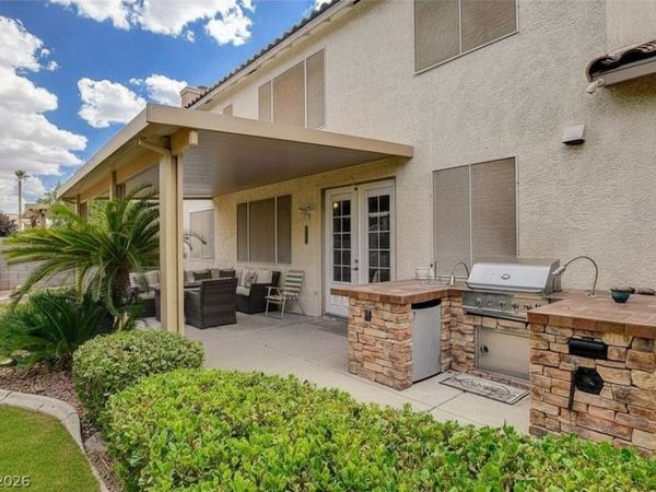 8840 Quintane Lane , Las Vegas, NV 89123