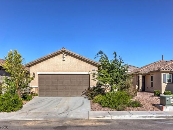 8840 Quarterhorse Lane , Las Vegas, NV 89148