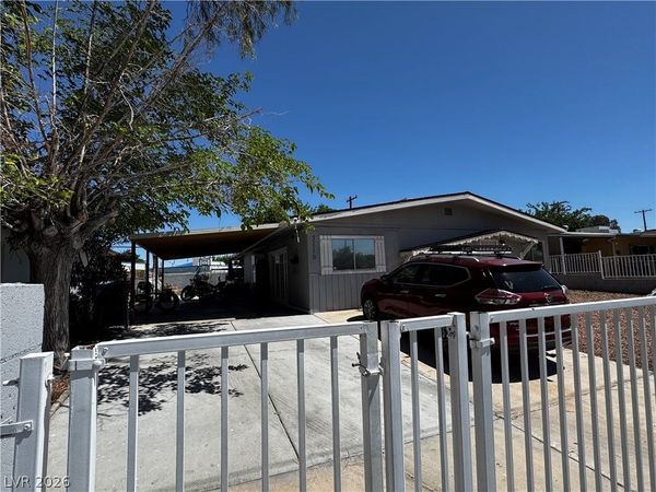 5116 Carmen Boulevard , Las Vegas, NV 89108