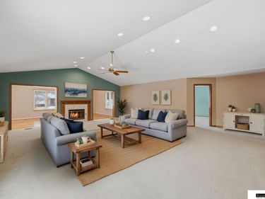 6707 Flint Ridge Road, Lincoln, NE 68506