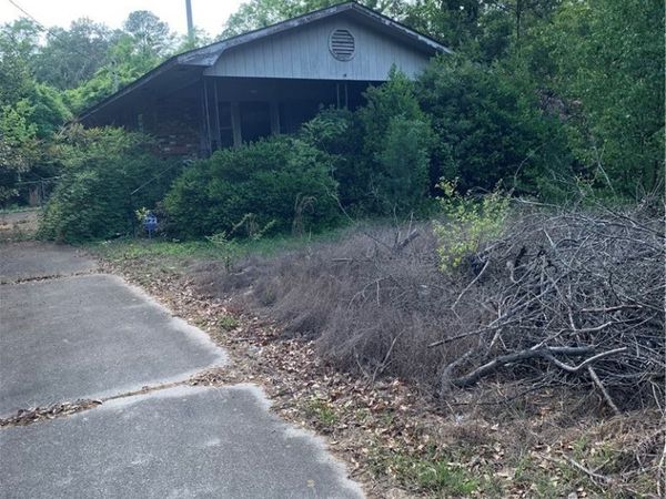 2661 Wingate Road, Fayetteville, NC 28306