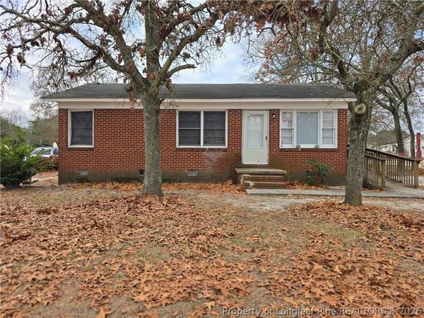 206 Seventh Street , Spring Lake, NC 28390